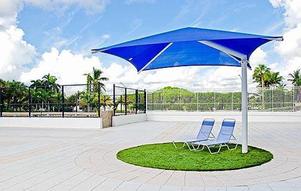 Dw Oceanfront Resort Μαϊάμι Μπιτς Εξωτερικό φωτογραφία